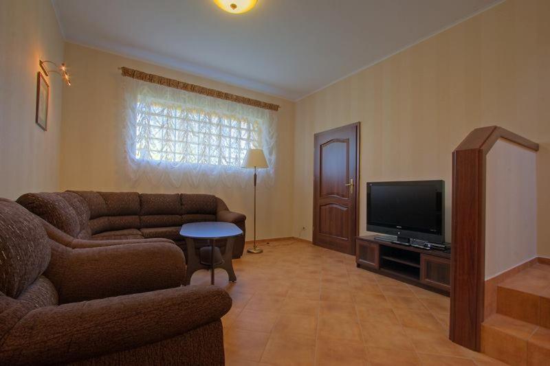 Przy Debach Hotel Stargard Szczeciński Buitenkant foto